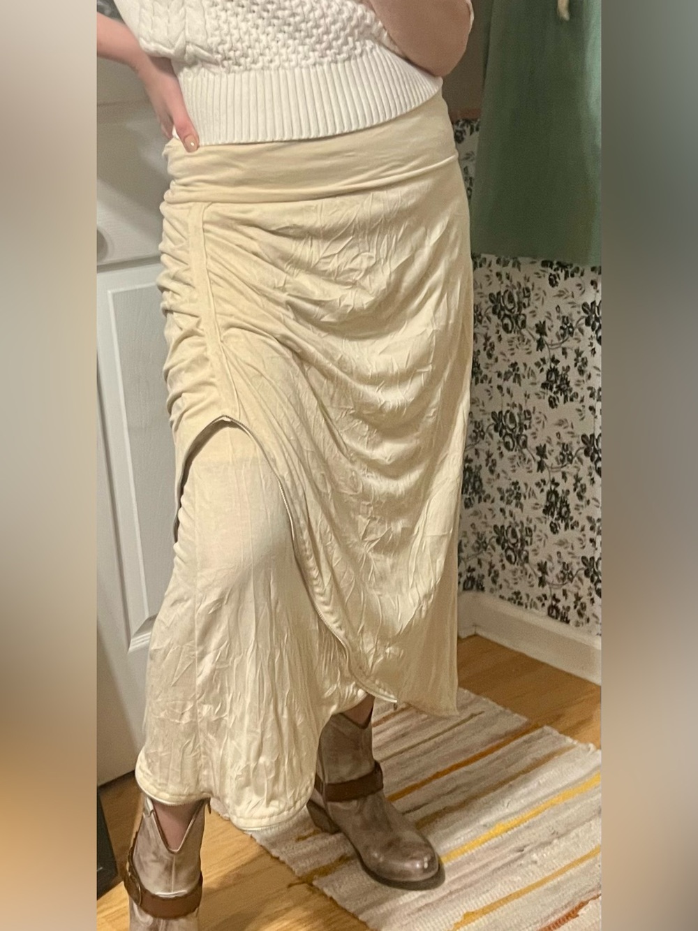High-Low Ruched Cream Women's Skirt
